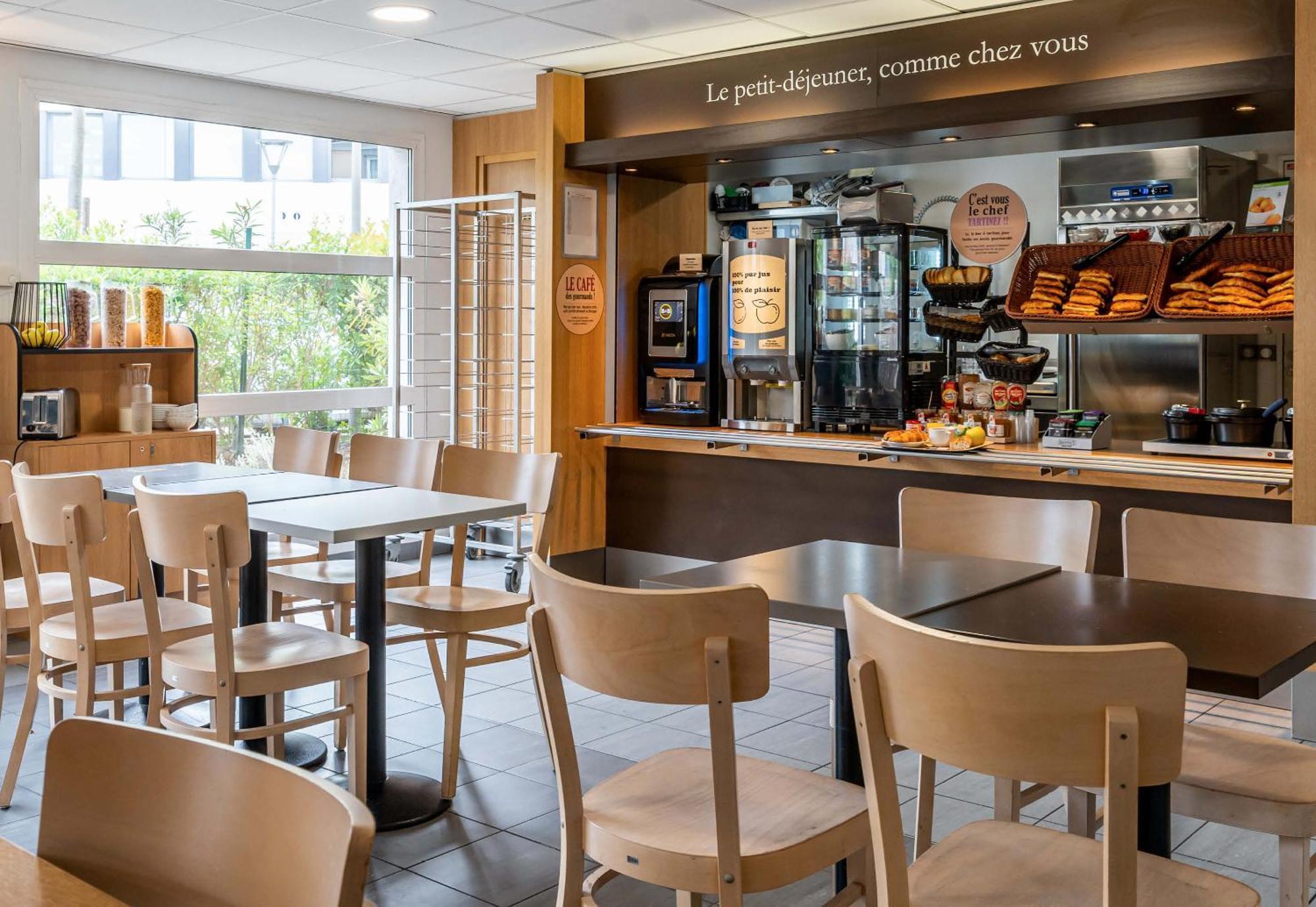 B&B Hotel Aix-En-Provence Le Tholonet ภายนอก รูปภาพ