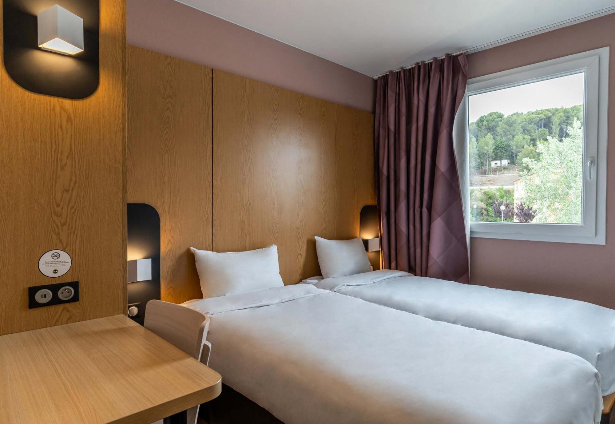 B&B Hotel Aix-En-Provence Le Tholonet ภายนอก รูปภาพ